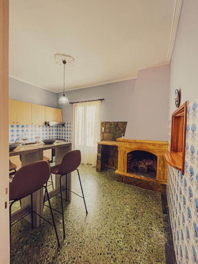 Maria'S Apartment In Old Town Ierápetra Esterno foto